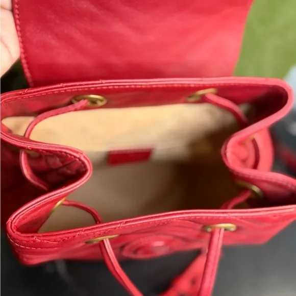 Gucci Red Chevron Leather Backpack - Picture 4 of 6